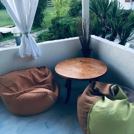 Semesterbostad Maria *