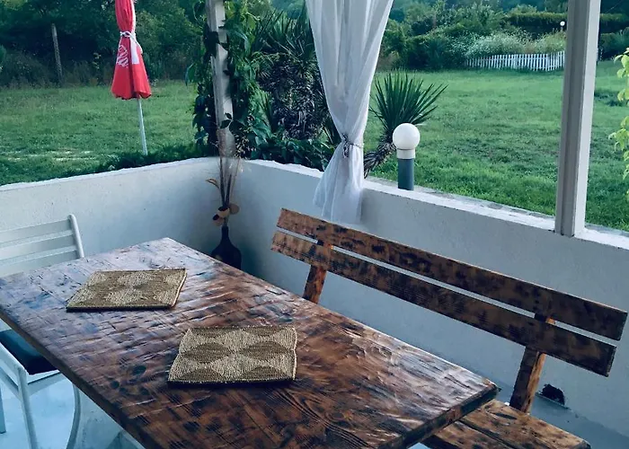 Maria Feriehus Ahtopol